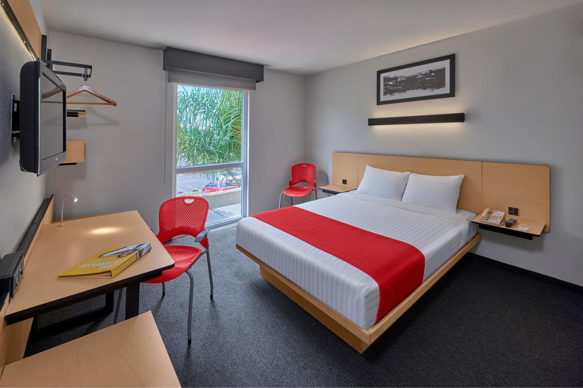 City Express By Marriott Queretaro Jurica エクステリア 写真