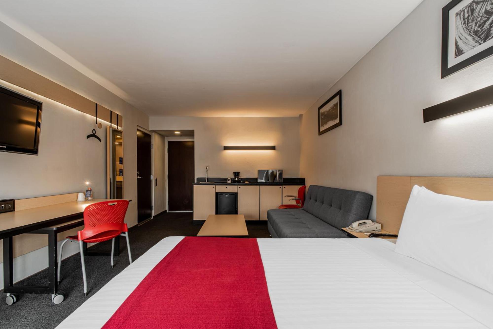 City Express By Marriott Queretaro Jurica エクステリア 写真