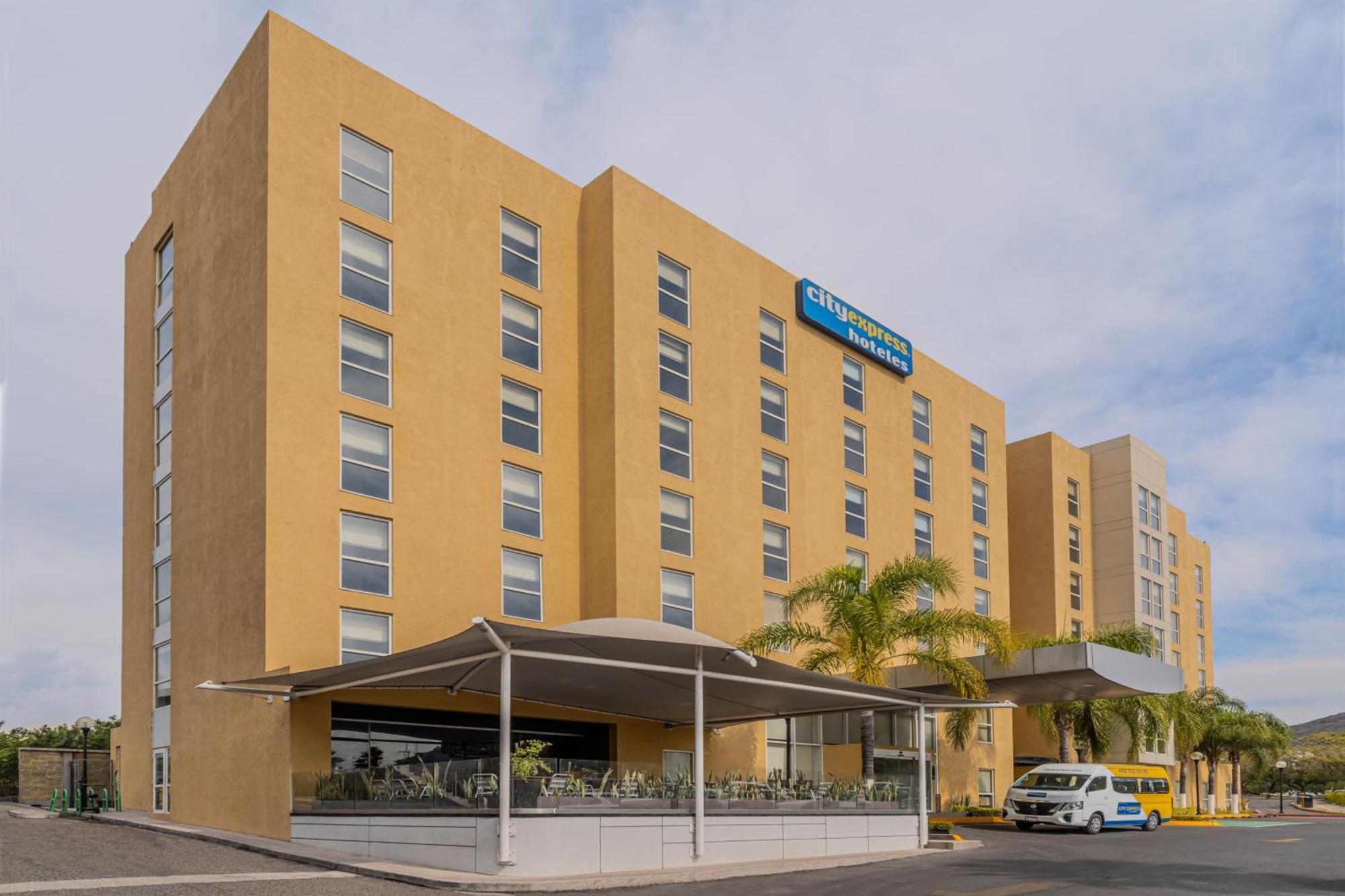 City Express By Marriott Queretaro Jurica エクステリア 写真