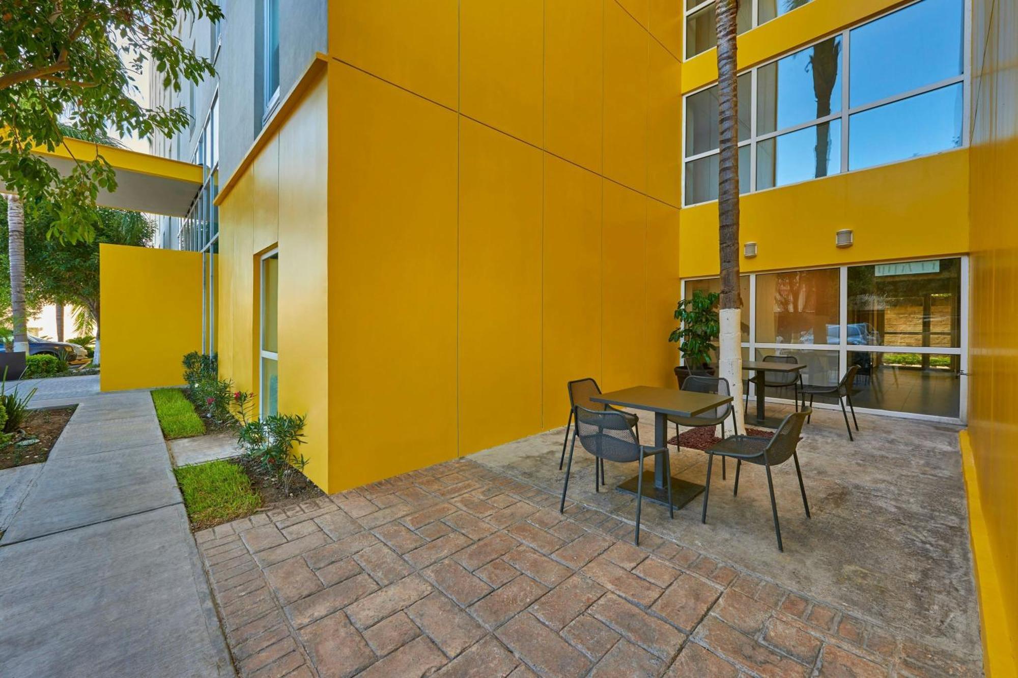 City Express By Marriott Queretaro Jurica エクステリア 写真